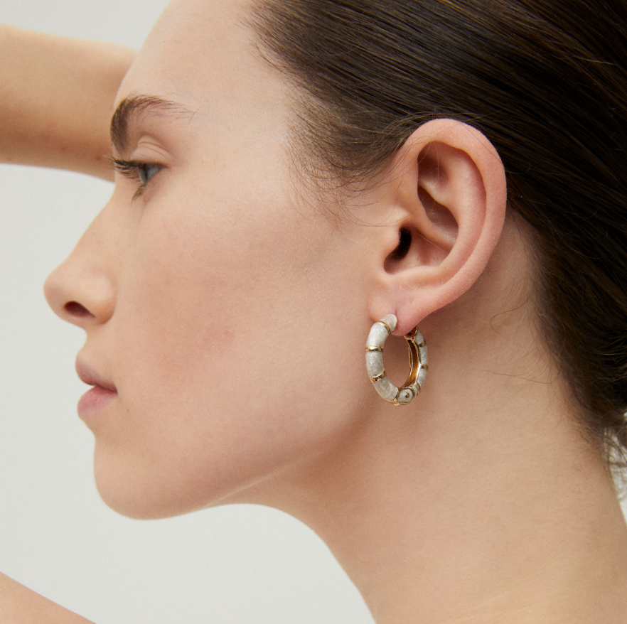 Boucles d'oreilles Bambou mini émail dorées