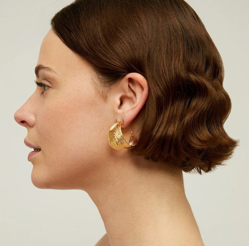 Boucles d'oreilles créoles Wave dorées